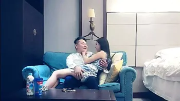 【赵总】1，甜美高颜值外围女神，看着清纯小仙女，床上淫荡被干娇喘声声