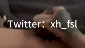 tg@shaofukong_超极品反差母狗大学生【寻欢】调教啪啪福利_27