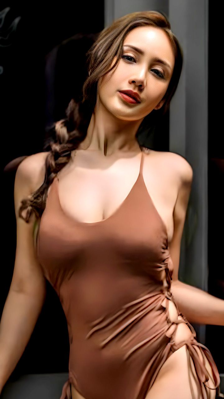 最辣模特儿「华N」爱爱片男主疑似YouTuber「黑X」限时好康 04R